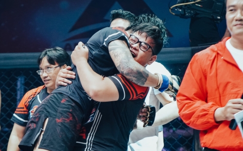 Khóa Huấn Luyện Đặc Biệt: Chiến Thuật và Kỹ Năng Đánh Thực Chiến Khóa Huấn Luyện Đặc Biệt: Chiến Thuật và Kỹ Năng Đánh Thực Chiến